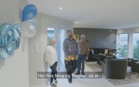 Gladsnekkern (i midten) sammen med Nina og Ragnar i deres meget flotte bolig